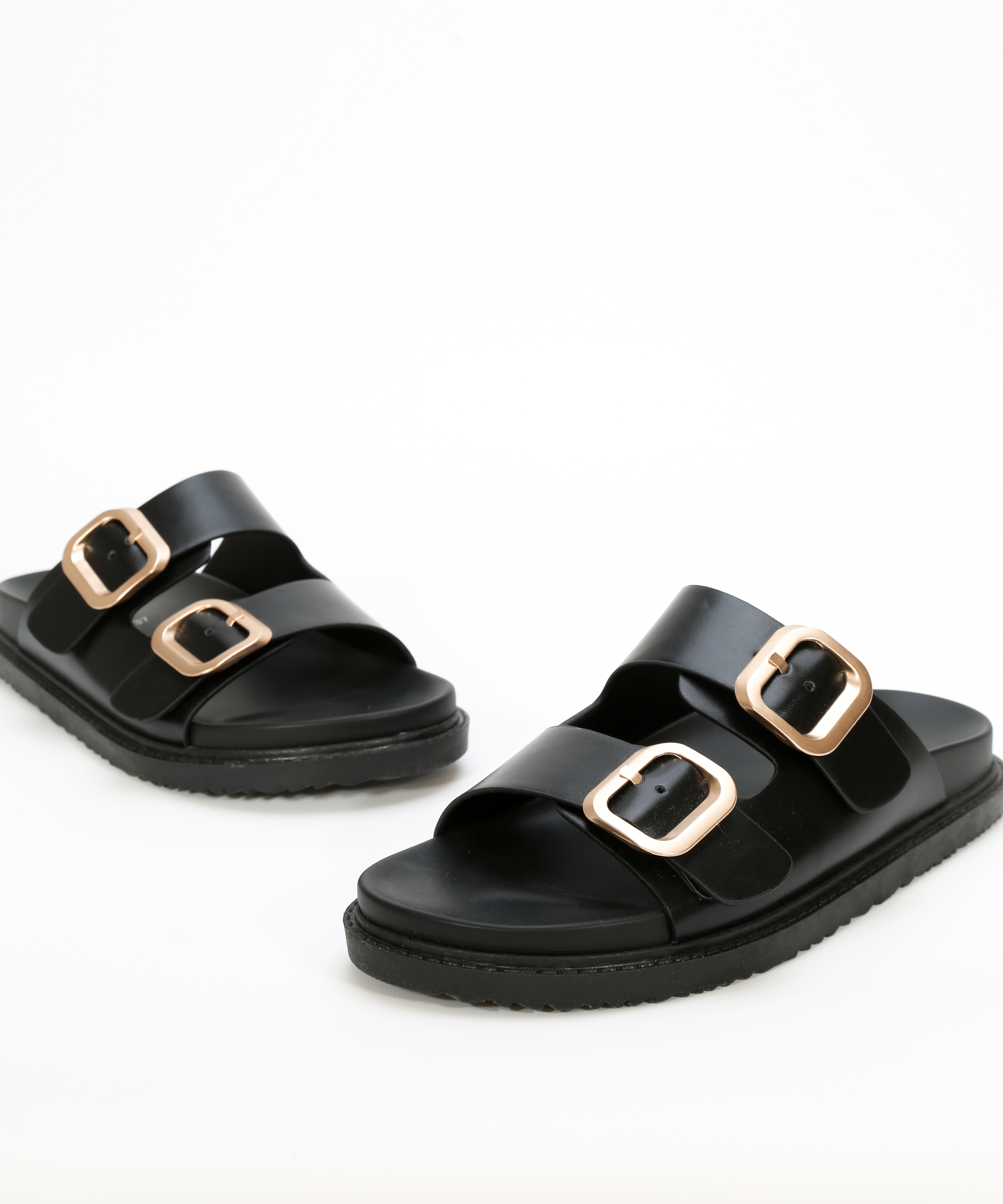 Sandalia plana doble hebilla image number null